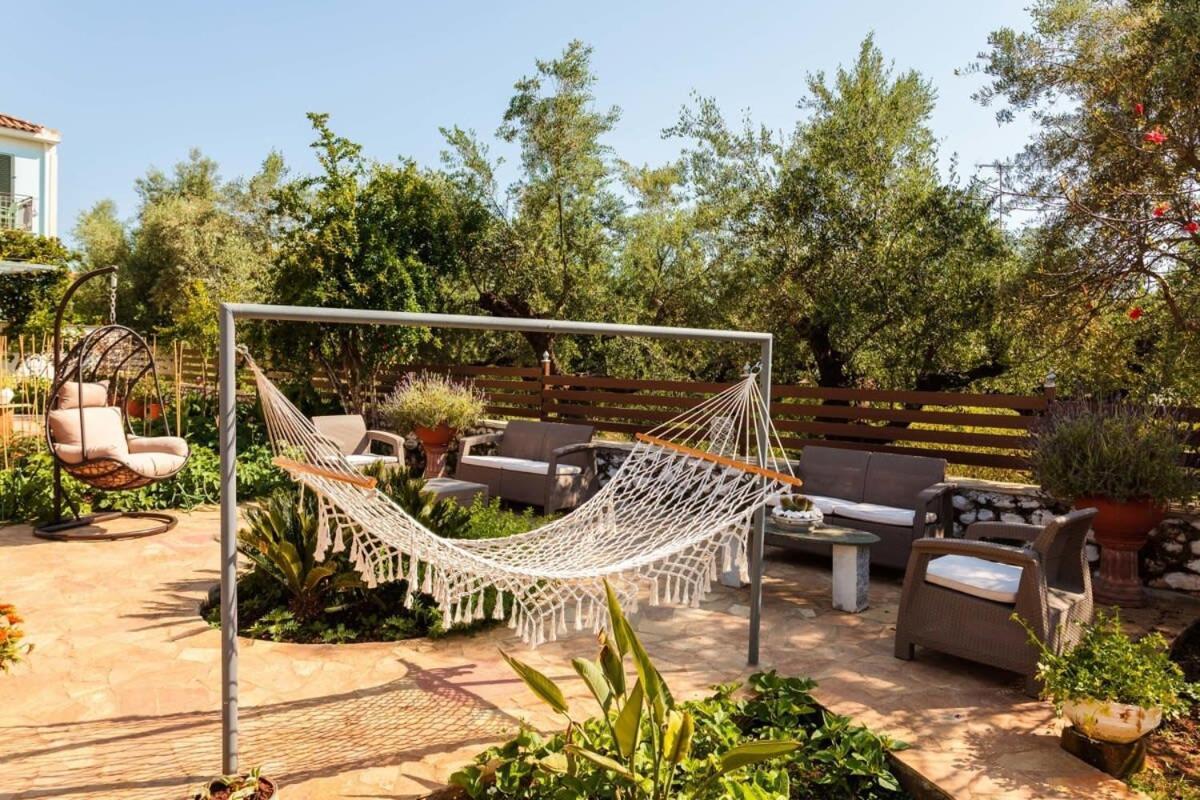 Mani'S Garden Paradise - Elia Secluded Retreat Stoúpa Exterior photo