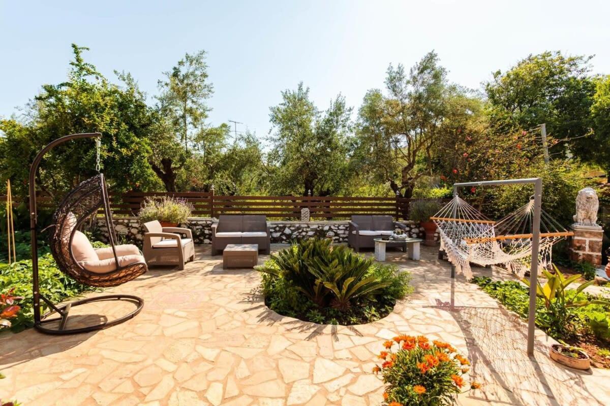 Mani'S Garden Paradise - Elia Secluded Retreat Stoúpa Exterior photo